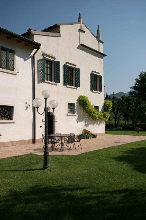 Villa Brignoli Rivalta di Brentino Exterior foto